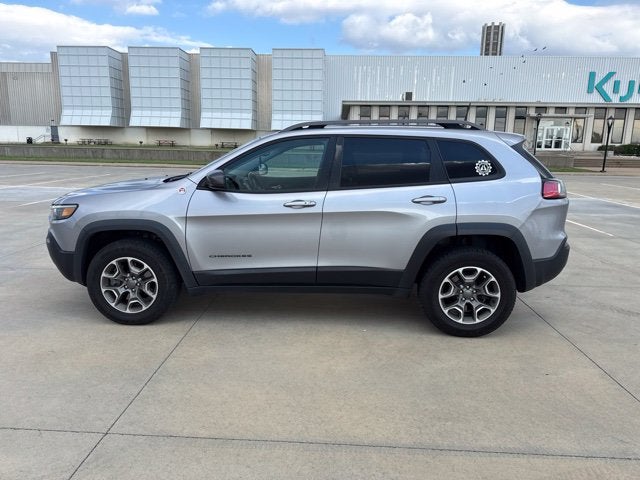 2020 Jeep Cherokee Trailhawk