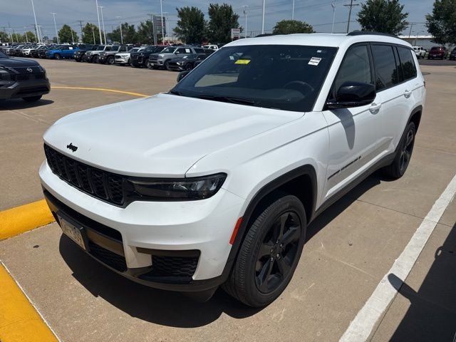 2023 Jeep Grand Cherokee L Altitude