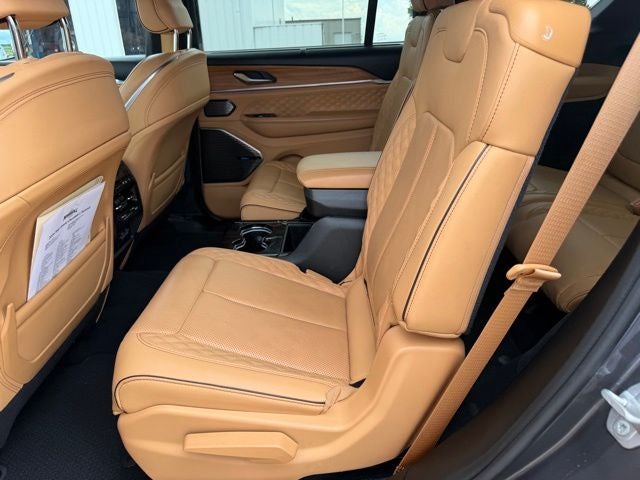 2024 Jeep Grand Cherokee L Summit