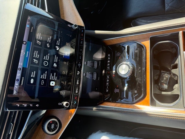 2024 Jeep Grand Wagoneer L Series III