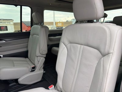 2023 Jeep Wagoneer Series III