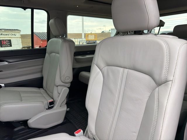 2023 Jeep Wagoneer Series III