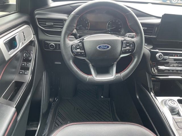 2024 Ford Explorer ST-Line