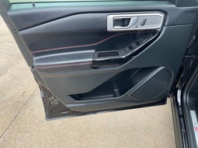 2024 Ford Explorer ST-Line