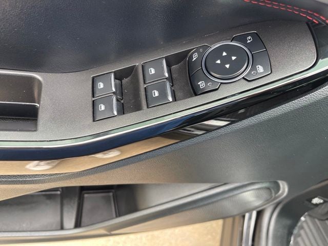 2024 Ford Explorer ST-Line