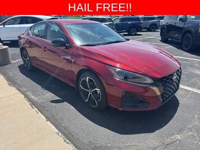 2025 Nissan Altima 2.5 SR