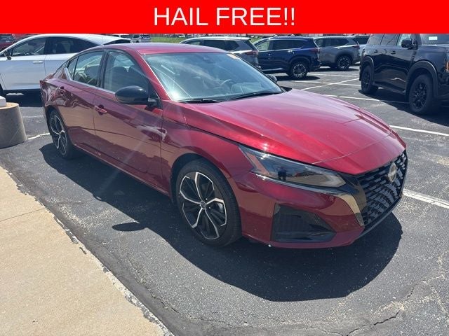 2025 Nissan Altima 2.5 SR