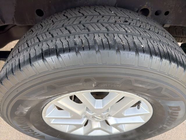 2021 Nissan Frontier SV