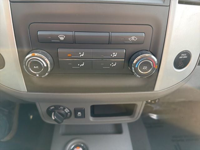 2021 Nissan Frontier SV