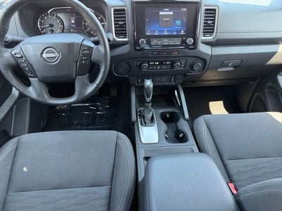 2023 Nissan Frontier SV