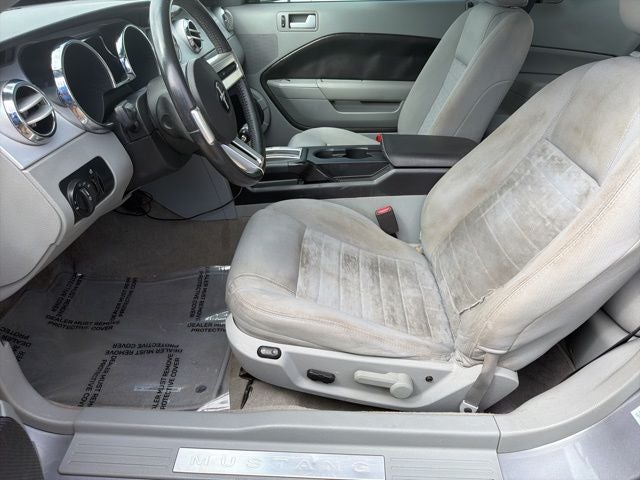 2007 Ford Mustang GT Deluxe