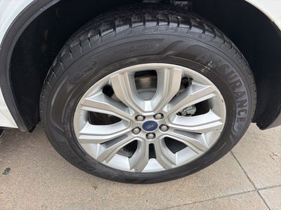 2020 Ford Edge Titanium