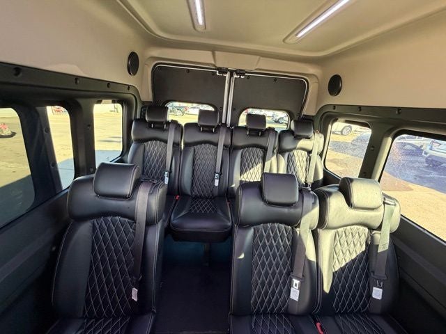 2023 RAM ProMaster 2500 Window Van High Roof