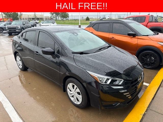 2024 Nissan Versa 1.6 S