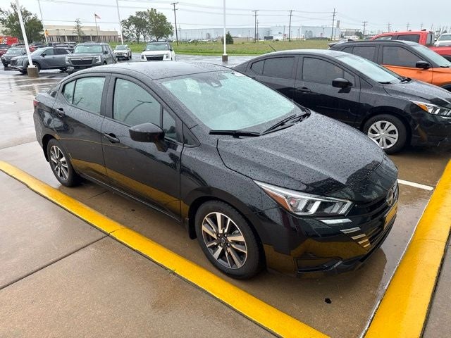 2024 Nissan Versa 1.6 S
