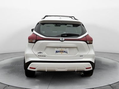 2021 Nissan Kicks SR