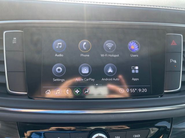 2021 Buick Enclave Essence