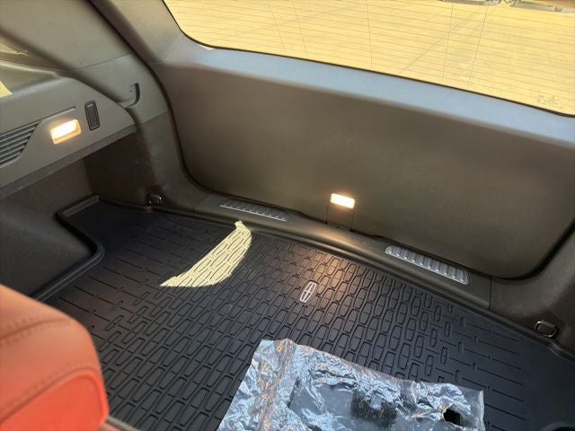 2024 Lincoln Nautilus Black Label