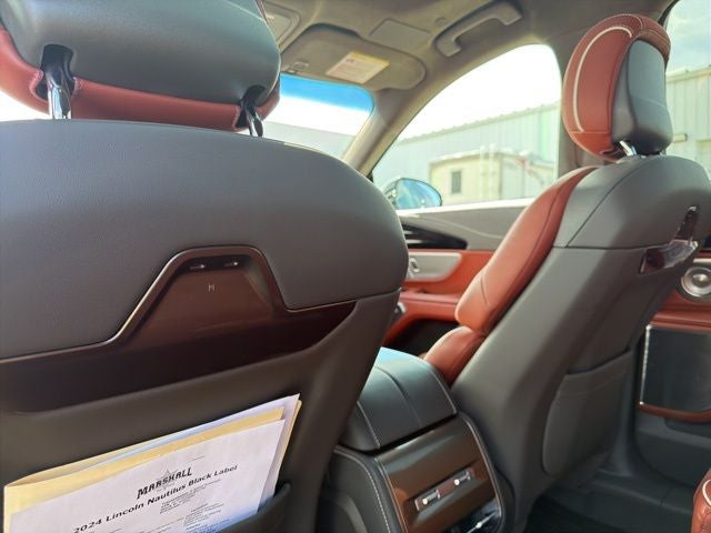 2024 Lincoln Nautilus Black Label