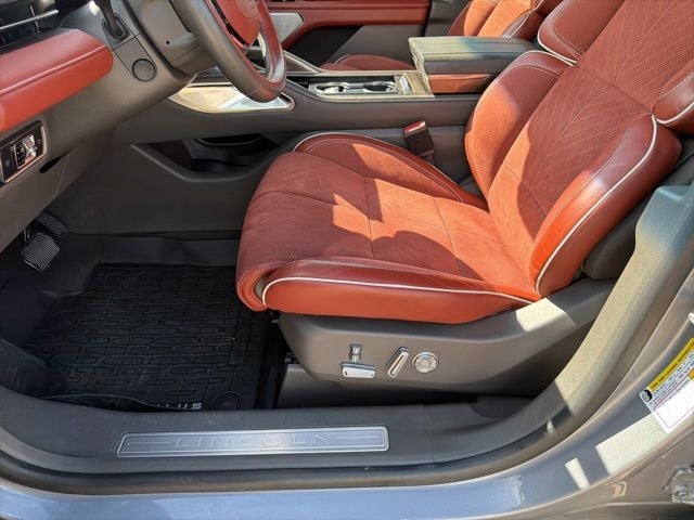 2024 Lincoln Nautilus Black Label