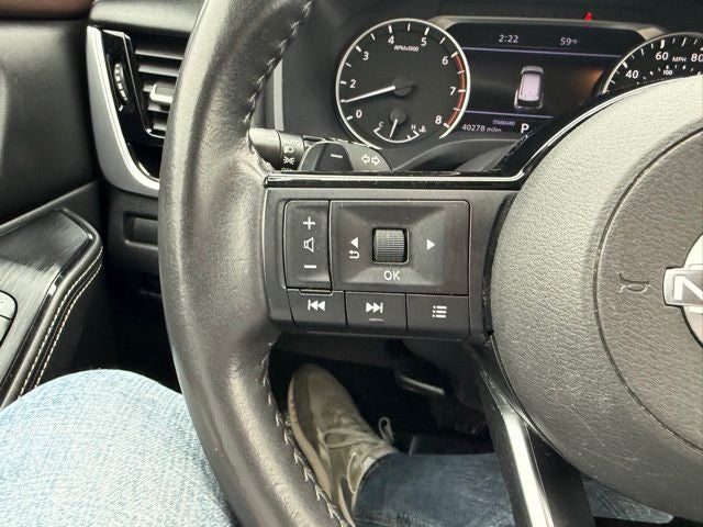 2022 Nissan Rogue SL