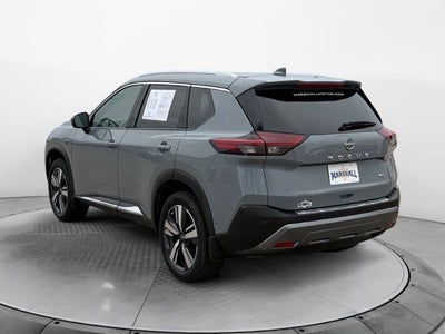 2022 Nissan Rogue SL