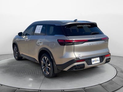 2023 INFINITI QX60 LUXE