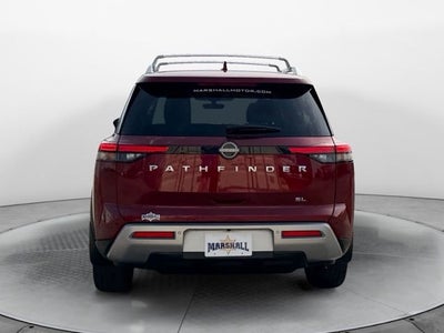 2024 Nissan Pathfinder SL