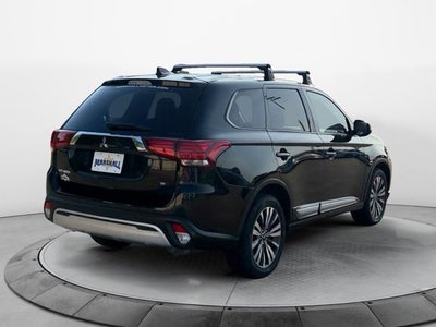 2020 Mitsubishi Outlander SE