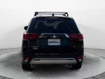 2020 Mitsubishi Outlander SE