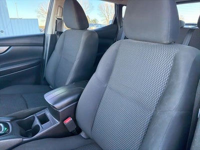 2022 Nissan Rogue Sport S