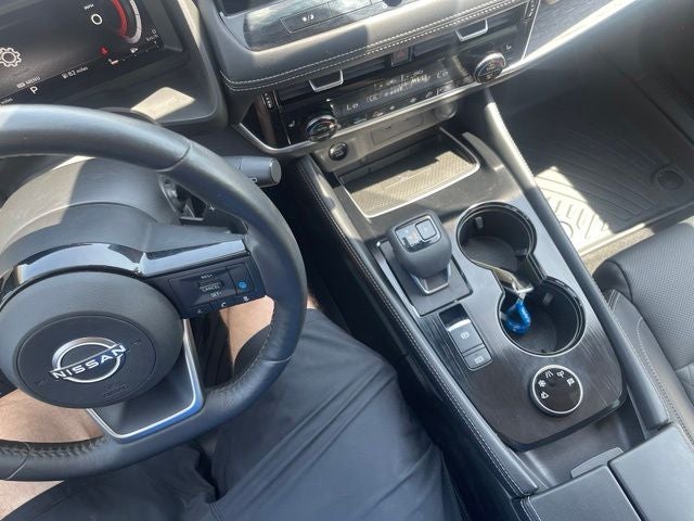 2024 Nissan Rogue Platinum