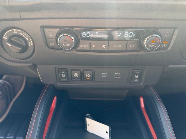 2026 Nissan Frontier PRO-4X w/R Package