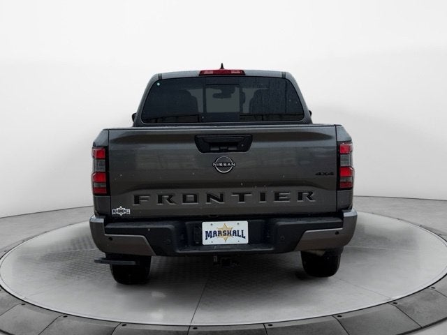 2027 Nissan Frontier SV