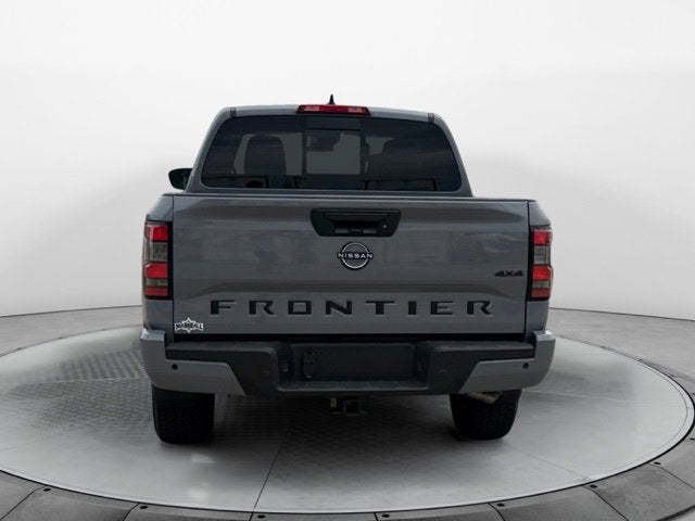 2027 Nissan Frontier SV