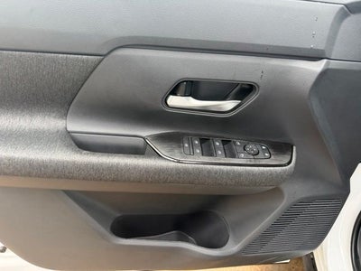 2027 Nissan Kicks S