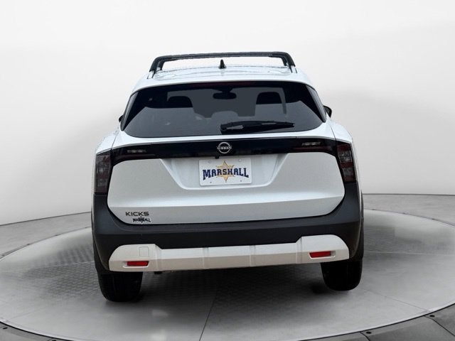 2027 Nissan Kicks SV