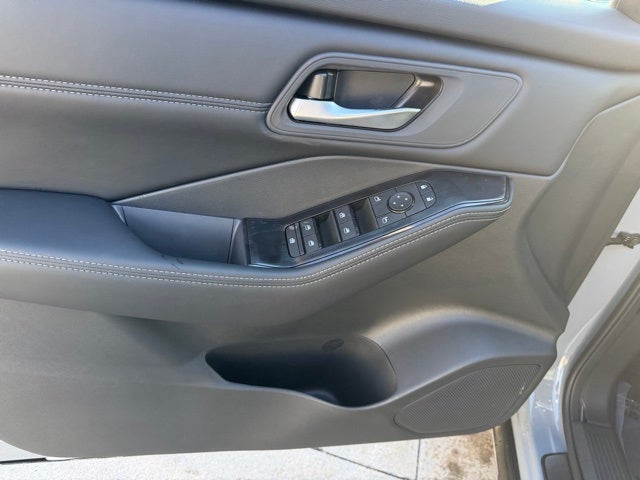 2026 Nissan Rogue Base