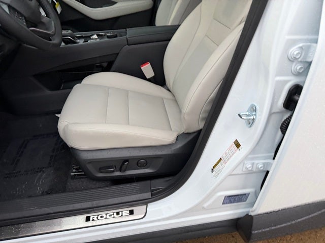 2026 Nissan Rogue Base