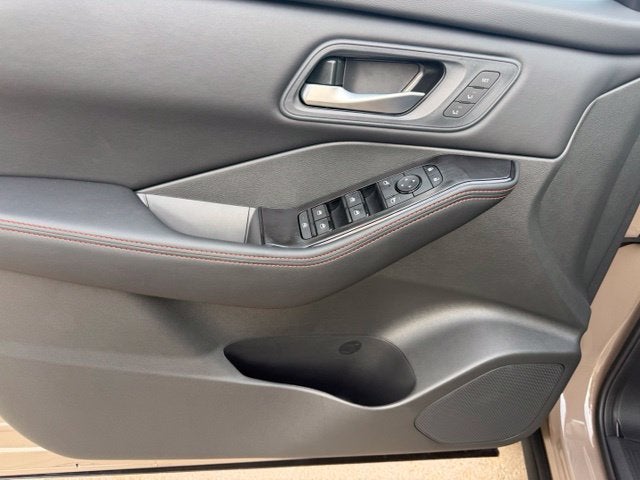 2027 Nissan Rogue Rock Creek