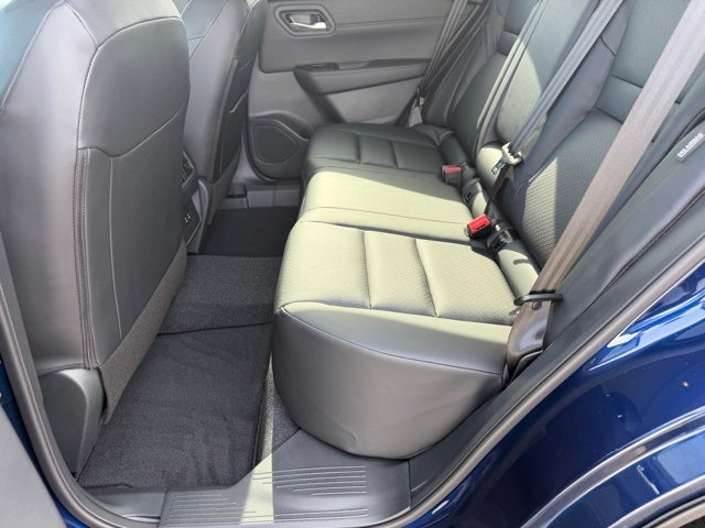 2026 Nissan Rogue Base