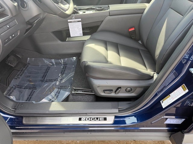 2026 Nissan Rogue Base