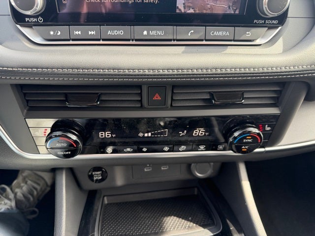 2026 Nissan Rogue Base