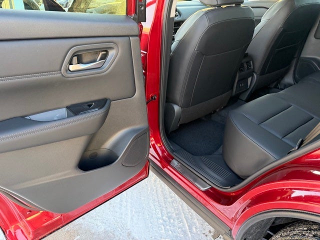 2026 Nissan Rogue Base