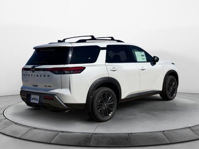 2026 Nissan Pathfinder SL