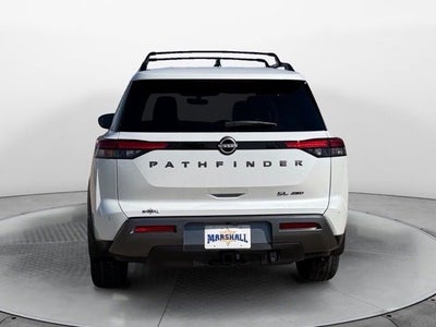 2026 Nissan Pathfinder SL