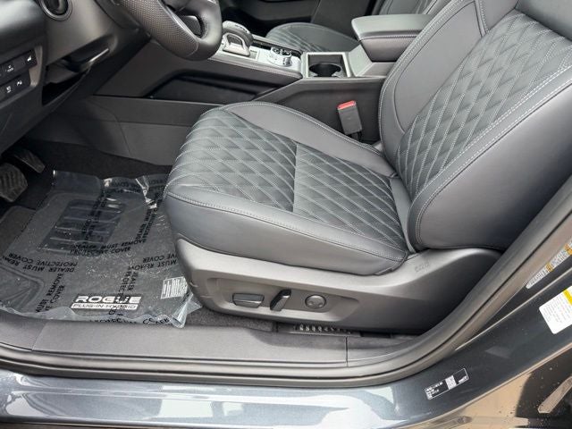 2026 Nissan Rogue Plug-In Hybrid Platinum