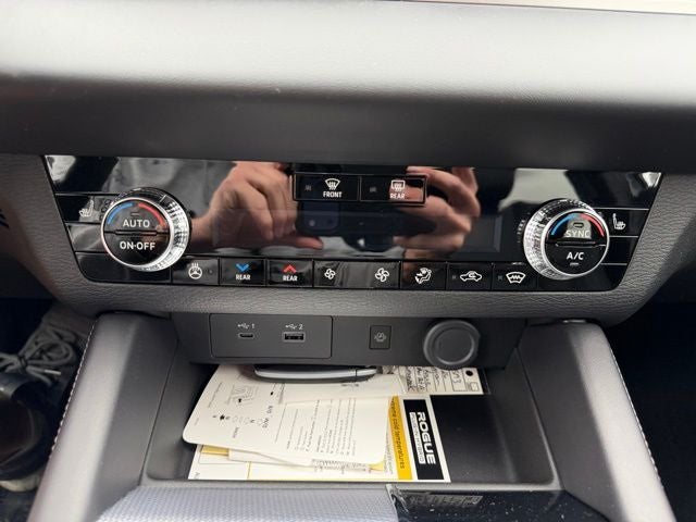 2026 Nissan Rogue Plug-In Hybrid Platinum